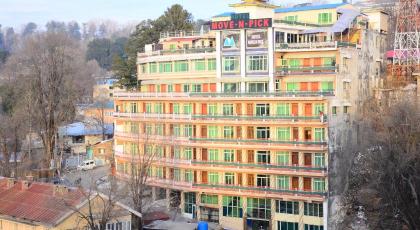 Move N Pick Hotel Murree - image 17