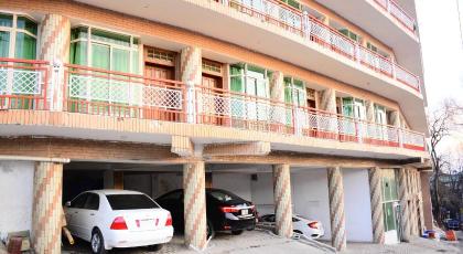 Move N Pick Hotel Murree - image 18