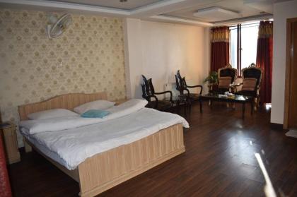 Hotel Faran Murree - image 2