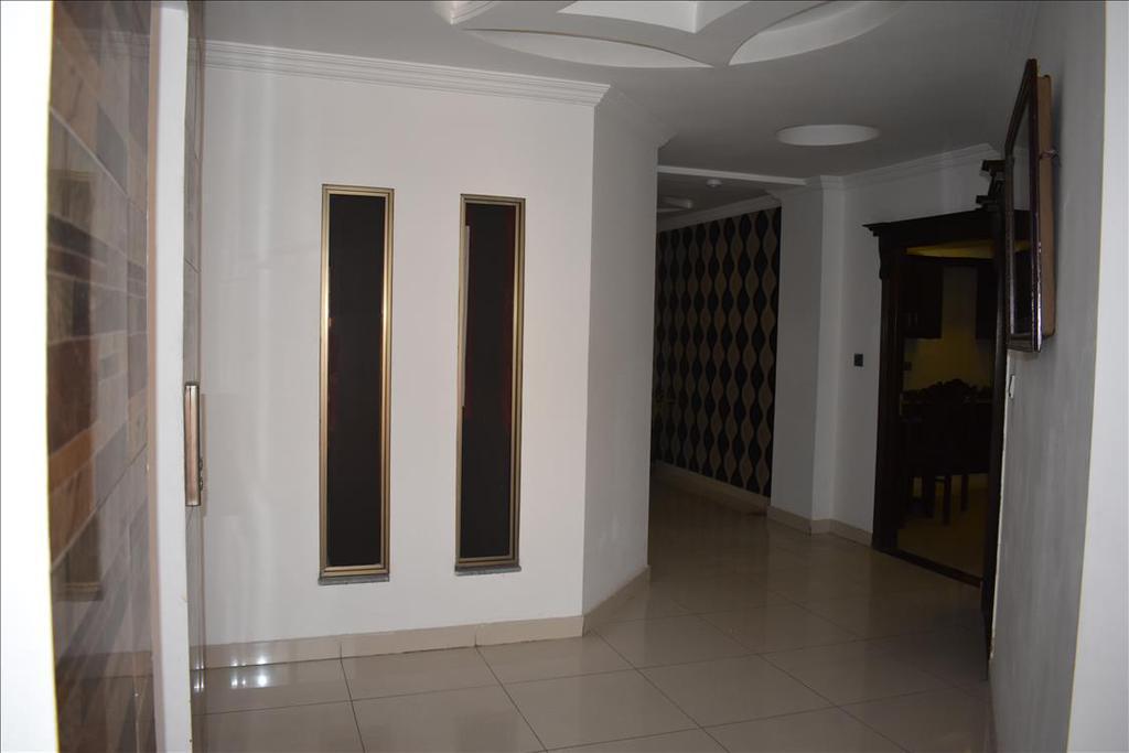 Anarkali Hotel - image 5