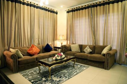 Butterfly Guest House Phase 7 Bahria Town - image 20