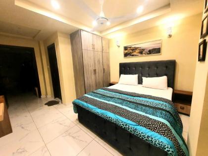 CONGENIAL & COZY 1bedroom Apt Bahria Town - image 16