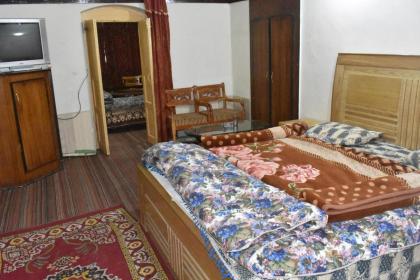 Murree View Hotel - image 14