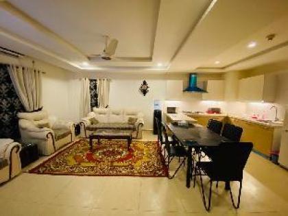 Retreat to stylish flat in bahria town - image 18