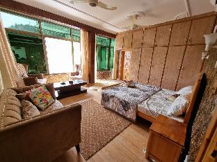 Charming Valley Side Deluxe Bedroom Srinagar Homes - image 2