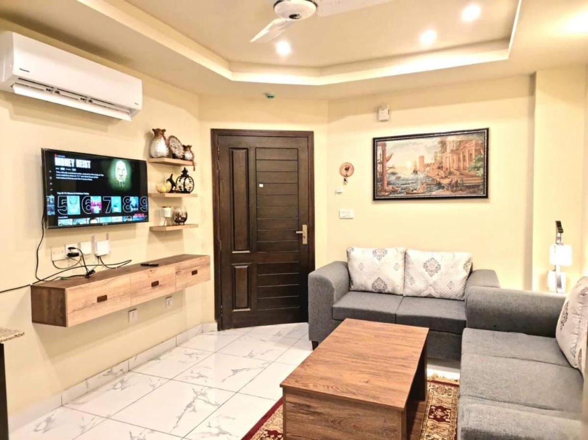 Tranquil & Delightful 1 Bed Apt In Bahria Town - image 4