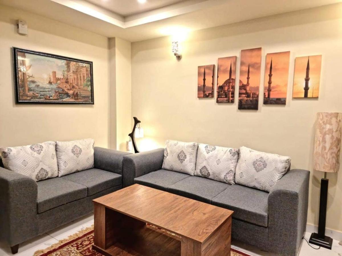 Tranquil & Delightful 1 Bed Apt In Bahria Town - image 5