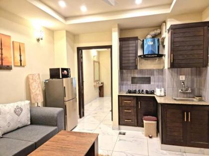 Tranquil & Delightful 1 Bed Apt In Bahria Town - image 9