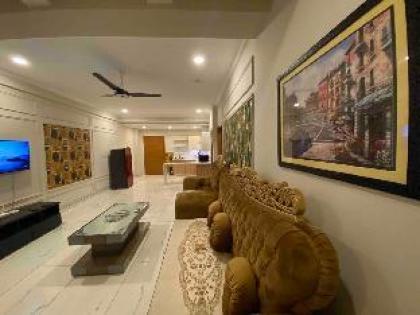 Luxurious 1BHK at Top Location of Twin Cities - image 12