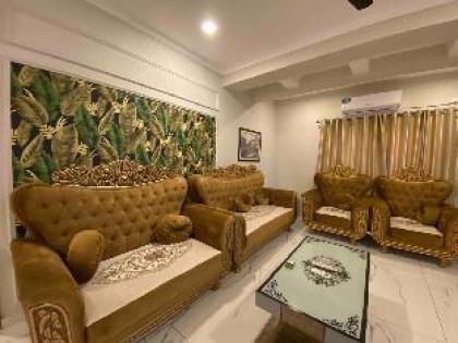 Luxurious 1BHK at Top Location of Twin Cities - image 14