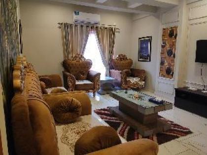 Luxurious 1BHK at Top Location of Twin Cities - image 20