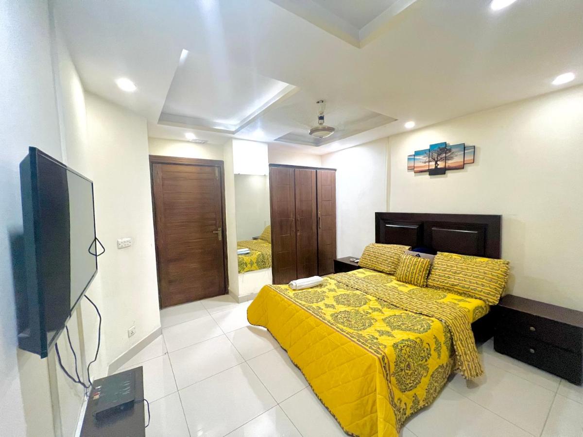 Peacefull one bedroom apartment in Bahria town - main image