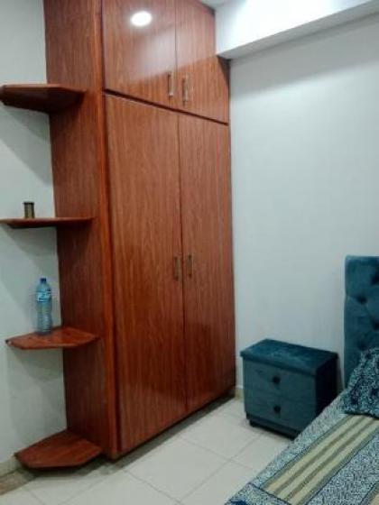 Two Bed Furnished Apartment Near To KFC - image 15