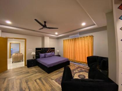 De-Meridian Luxury Apartments - image 12