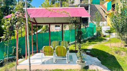 Deluxe Suite - 2 Bed Service Apartment Murree - image 7