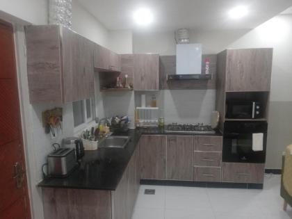 Brand New 3 Bed Modern Furnished Owner Apartment - image 9