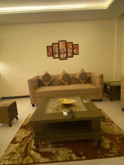 Bahria heights 1 fully furnished 2 bed apartment - image 19