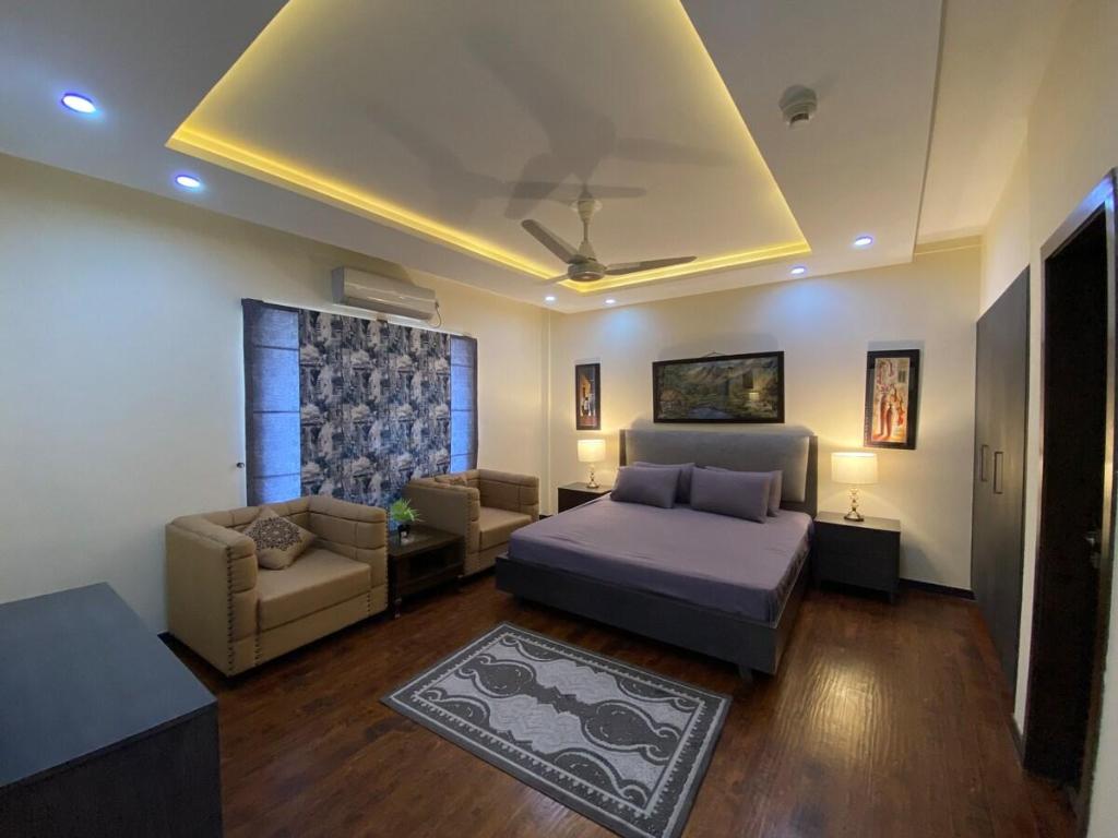 Bahria heights 1 fully furnished 2 bed apartment - image 4