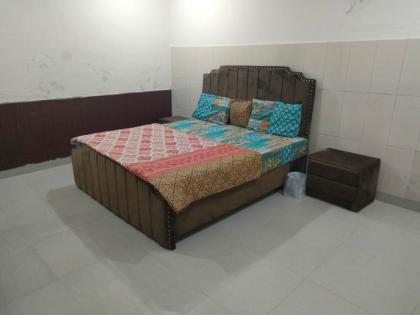 Beautiful two bedroom apartment in rawalpindi isb - image 13