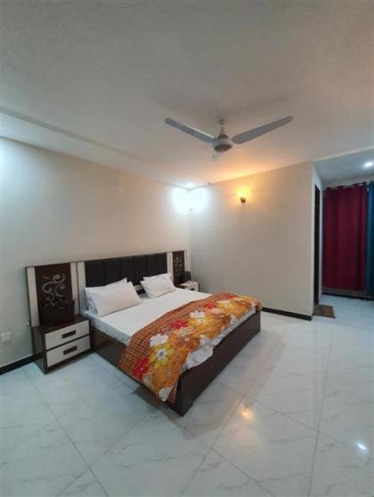 Transit Guest House  - image 16