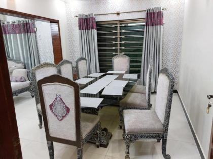 Beautiful 3-Bed House in Islamabad - image 12