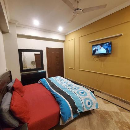 Studio Apartment - Main Margalla Road - image 8