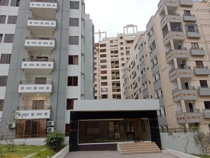 Elegantly Furnished 2 Bed Apartment. - image 7