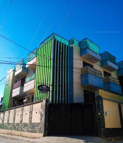 Republika by Summit Resorts - image 8