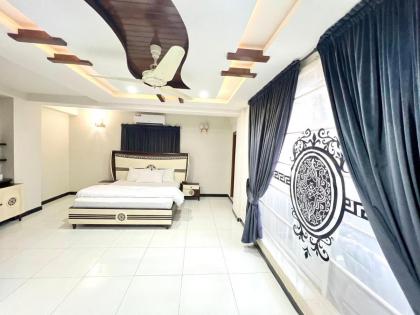 LUXURY PENTHOUSE 3 Bedrooms Margalla Hills ISB - image 7