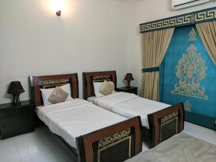 White Palace Guesthouse - image 15