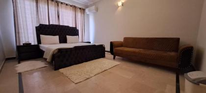 Islamabad Layover Guest House Free Airport Pick and Drop - image 16