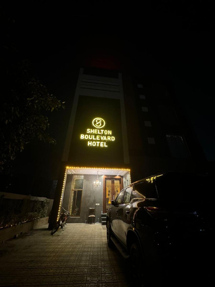 Shelton Boulevard Hotel Lahore - image 5