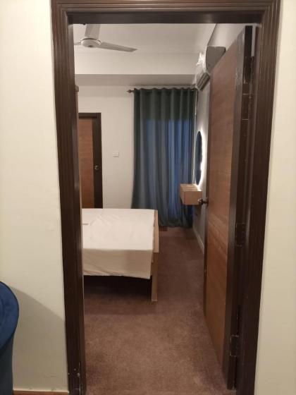 Tourist Inn Apartment 2 - image 13