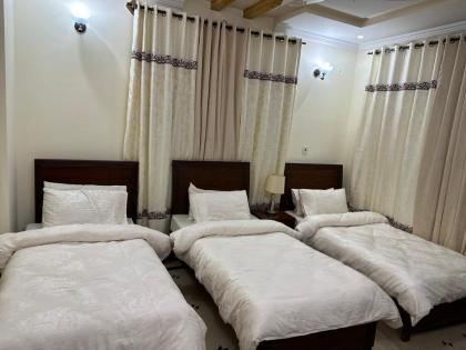 Roomi Guest House - image 6