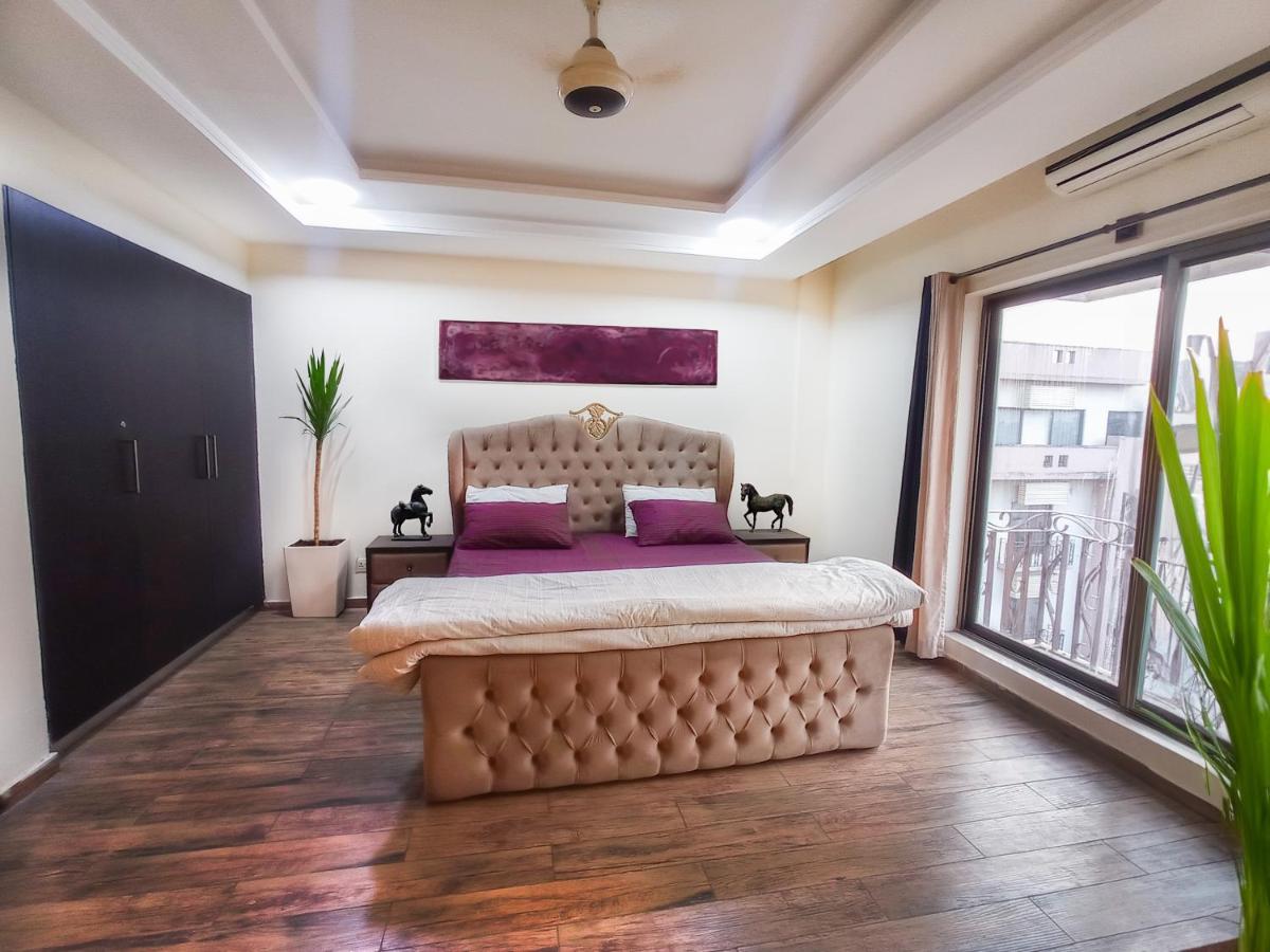 615 Luxury Apartment in Islamabad - image 2