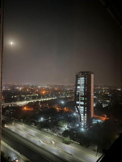 Centaurus Apartment Islamabad - image 9