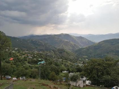 Navid's Holiday Resort & Hotel Murree Apartment 3 - image 12