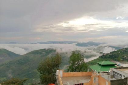 Navid's Holiday Resort & Hotel Murree Apartment 3 - image 14