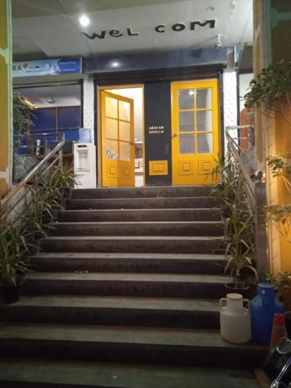 Dastak Hotel & Hostel Near NUST and Airport - image 13