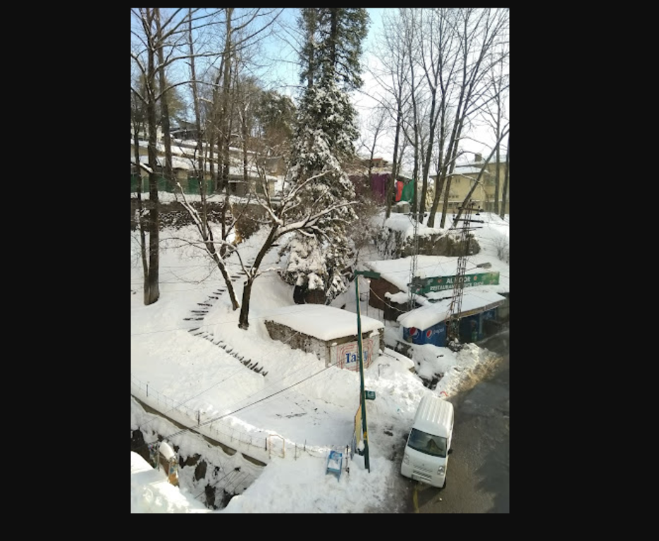 Khan Regency Hotel Murree - image 5