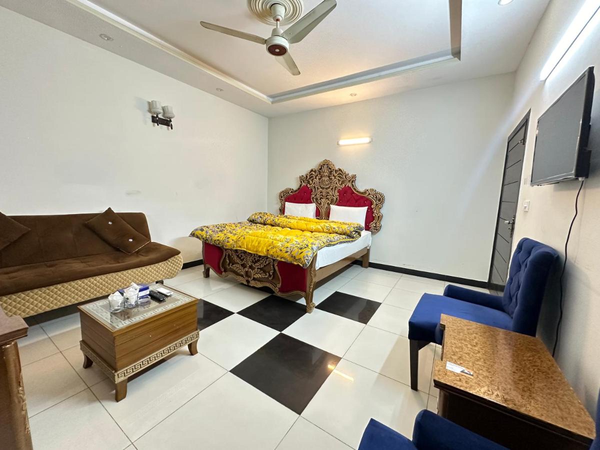 5 Star Guest House - main image