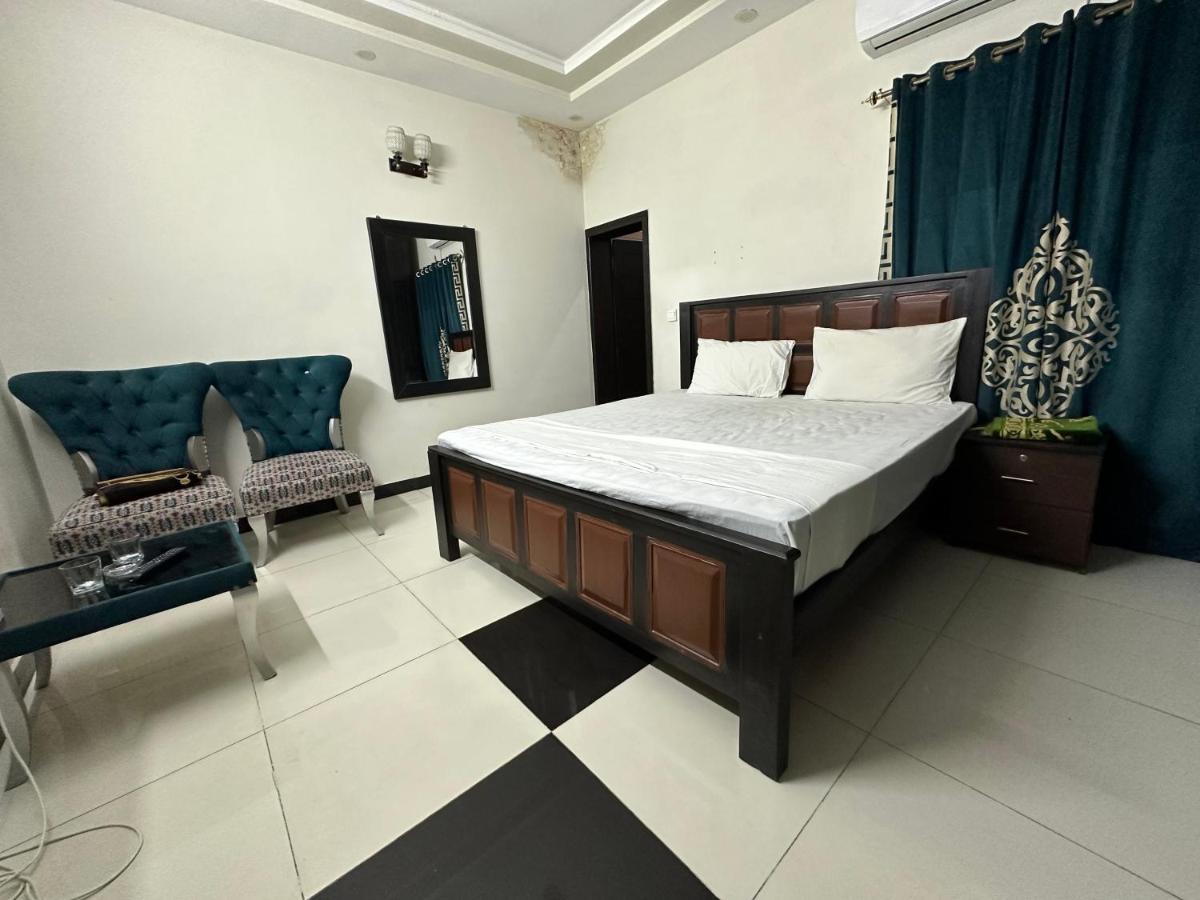 5 Star Guest House - image 4