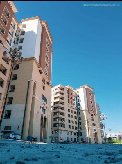 Zarkon Heights one bed Apartment - image 10