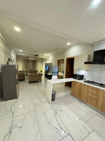 The Walnut: 1BHK Luxury Apt Self Checkin - image 12